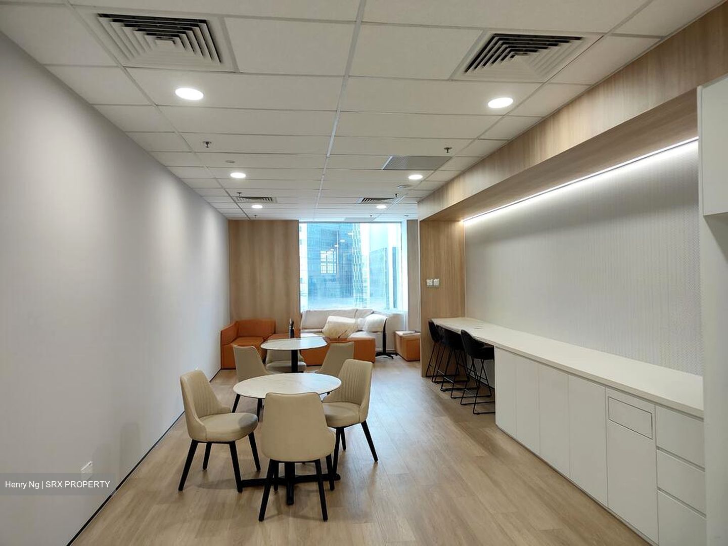 Fullerton Hotel (D1), Office #613744241
